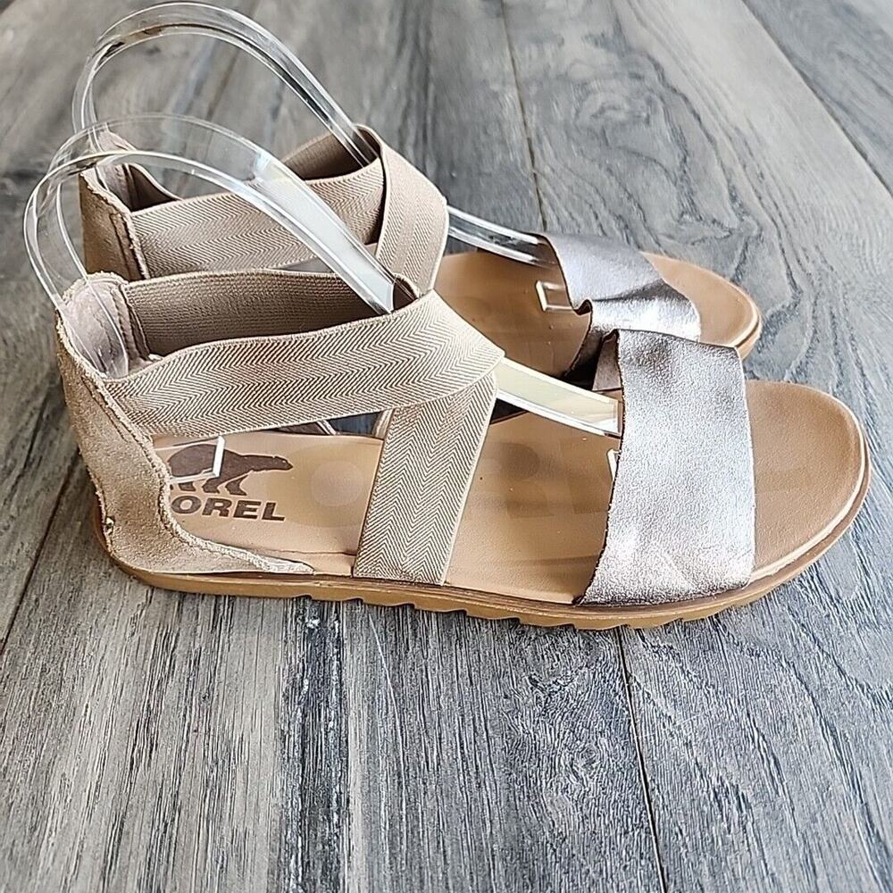 Sorel Women's Metallic Silver and Taupe Strappy Sandals